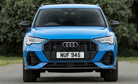 2021 Audi Q3 45 TFSI e Plug-In Hybrid (UK-Spec) Front Wallpapers 450x275 (16)