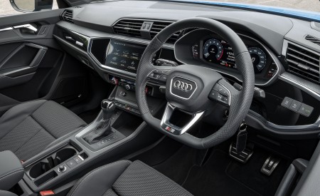 2021 Audi Q3 45 TFSI e Plug-In Hybrid (UK-Spec) Interior Wallpapers 450x275 (37)