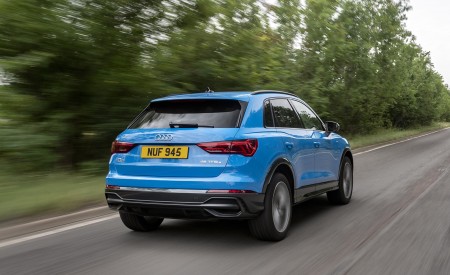 2021 Audi Q3 45 TFSI e Plug-In Hybrid (UK-Spec) Rear Three-Quarter Wallpapers 450x275 (9)