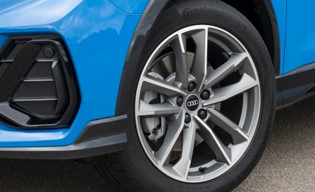 2021 Audi Q3 45 TFSI e Plug-In Hybrid (UK-Spec) Wheel Wallpapers 450x275 (21)