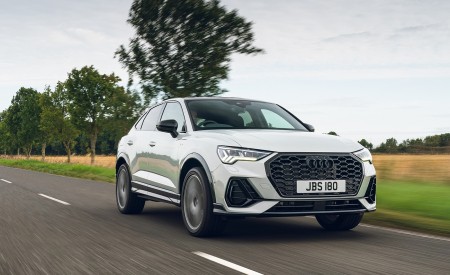 2021 Audi Q3 Sportback 45 TFSI e Plug-In Hybrid (Color: Dew Silver; UK-Spec) Front Wallpapers 450x275 (4)