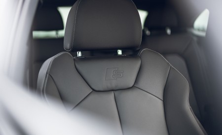 2021 Audi Q3 Sportback 45 TFSI e Plug-In Hybrid (Color: Dew Silver; UK-Spec) Interior Front Seats Wallpapers 450x275 (80)