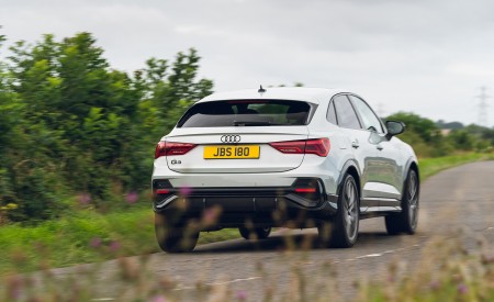 2021 Audi Q3 Sportback 45 TFSI e Plug-In Hybrid (Color: Dew Silver; UK-Spec) Rear Wallpapers 450x275 (17)