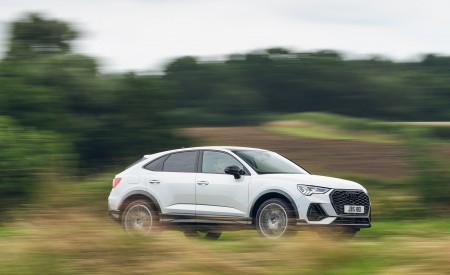 2021 Audi Q3 Sportback 45 TFSI e Plug-In Hybrid (Color: Dew Silver; UK-Spec) Side Wallpapers 450x275 (18)
