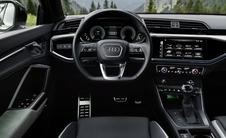 2021 Audi Q3 Sportback TFSI e Plug-In Hybrid Interior Cockpit Wallpapers 450x275 (111)
