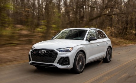 2021 Audi SQ5 (US-Spec) Front Three-Quarter Wallpapers 450x275 (3)