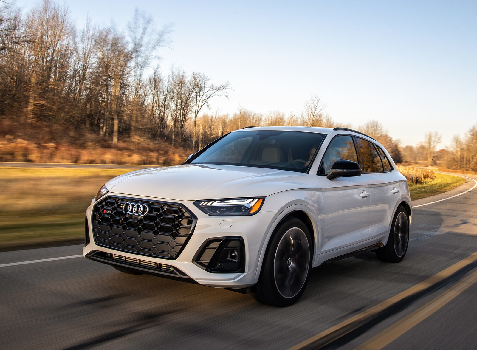 2021 Audi SQ5 (US-Spec) Front Three-Quarter Wallpapers (14)