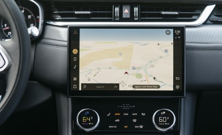 2021 Jaguar F-PACE SVR Central Console Wallpapers 450x275 (20)