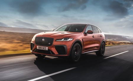 2021 Jaguar F-PACE SVR (Color: Atacama Orange) Front Three-Quarter Wallpapers  450x275 (63)