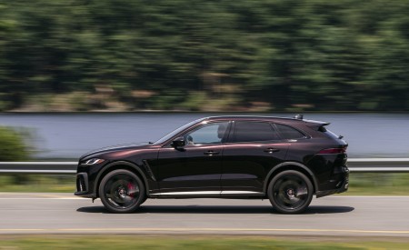 2021 Jaguar F-PACE SVR (Color: Desire Deep Red) Side Wallpapers 450x275 (7)