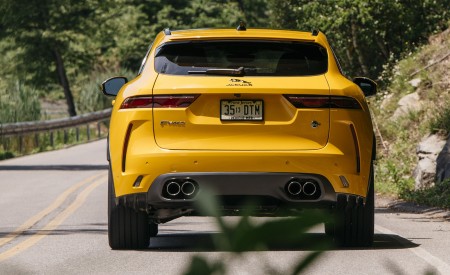 2021 Jaguar F-PACE SVR (Color: Sorrento Yellow) Rear Wallpapers 450x275 (11)