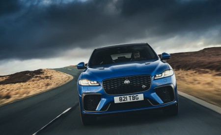 2021 Jaguar F-PACE SVR (Color: Velocity Blue) Front Wallpapers  450x275 (33)
