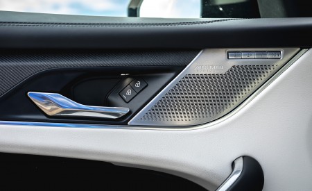 2021 Jaguar F-PACE SVR (Color: Velocity Blue) Interior Detail Wallpapers  450x275 (49)