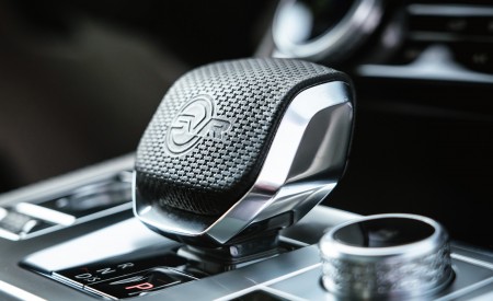 2021 Jaguar F-PACE SVR (Color: Velocity Blue) Interior Detail Wallpapers  450x275 (50)