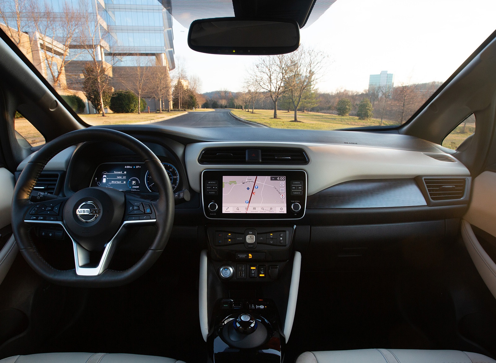 2021 Nissan LEAF Interior Cockpit Wallpapers (7)