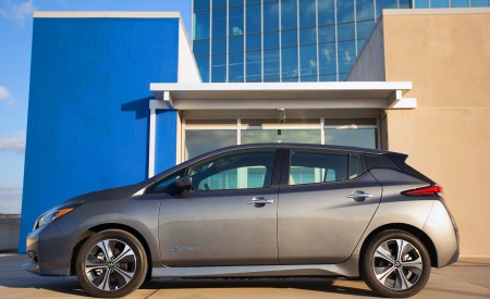 2021 Nissan LEAF Side Wallpapers 450x275 (6)