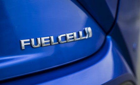 2021 Toyota Mirai Badge Wallpapers 450x275 (67)