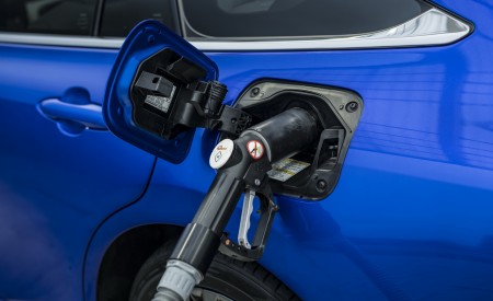 2021 Toyota Mirai Charging Port Wallpapers 450x275 (81)