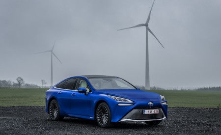 2021 Toyota Mirai Front Three-Quarter Wallpapers 450x275 (37)