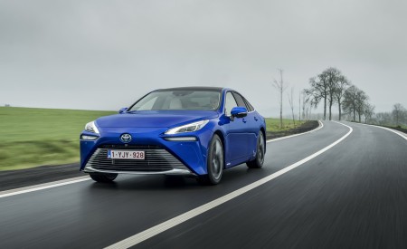 2021 Toyota Mirai Front Three-Quarter Wallpapers 450x275 (28)