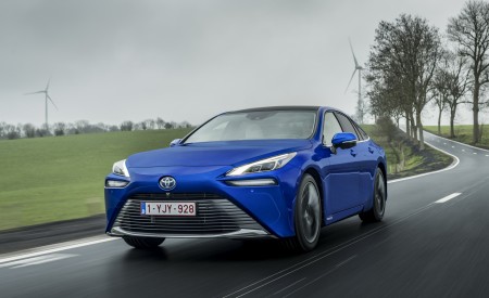 2021 Toyota Mirai Front Three-Quarter Wallpapers 450x275 (17)
