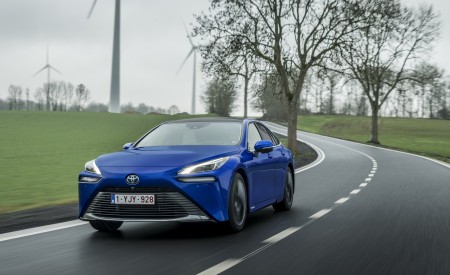 2021 Toyota Mirai Front Three-Quarter Wallpapers 450x275 (10)