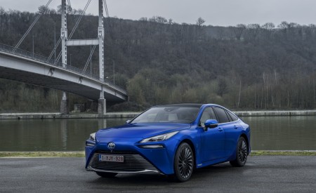 2021 Toyota Mirai Front Three-Quarter Wallpapers 450x275 (38)