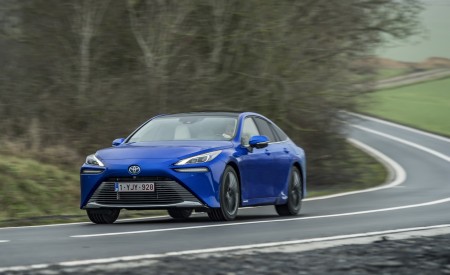 2021 Toyota Mirai Front Three-Quarter Wallpapers 450x275 (13)