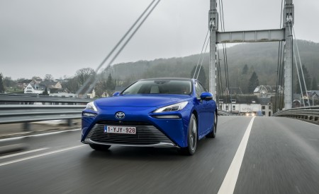 2021 Toyota Mirai Front Wallpapers 450x275 (8)