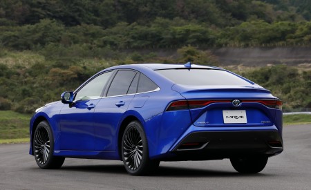 2021 Toyota Mirai Rear Three-Quarter Wallpapers 450x275 (58)