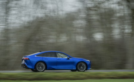 2021 Toyota Mirai Side Wallpapers 450x275 (27)
