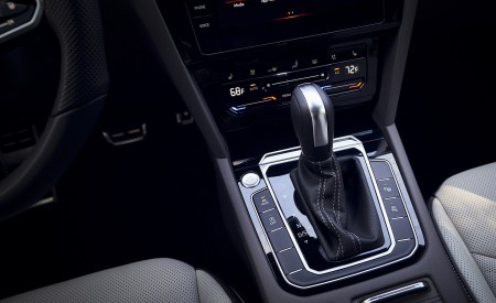 2021 Volkswagen Arteon (US-Spec) Central Console Wallpapers 450x275 (47)