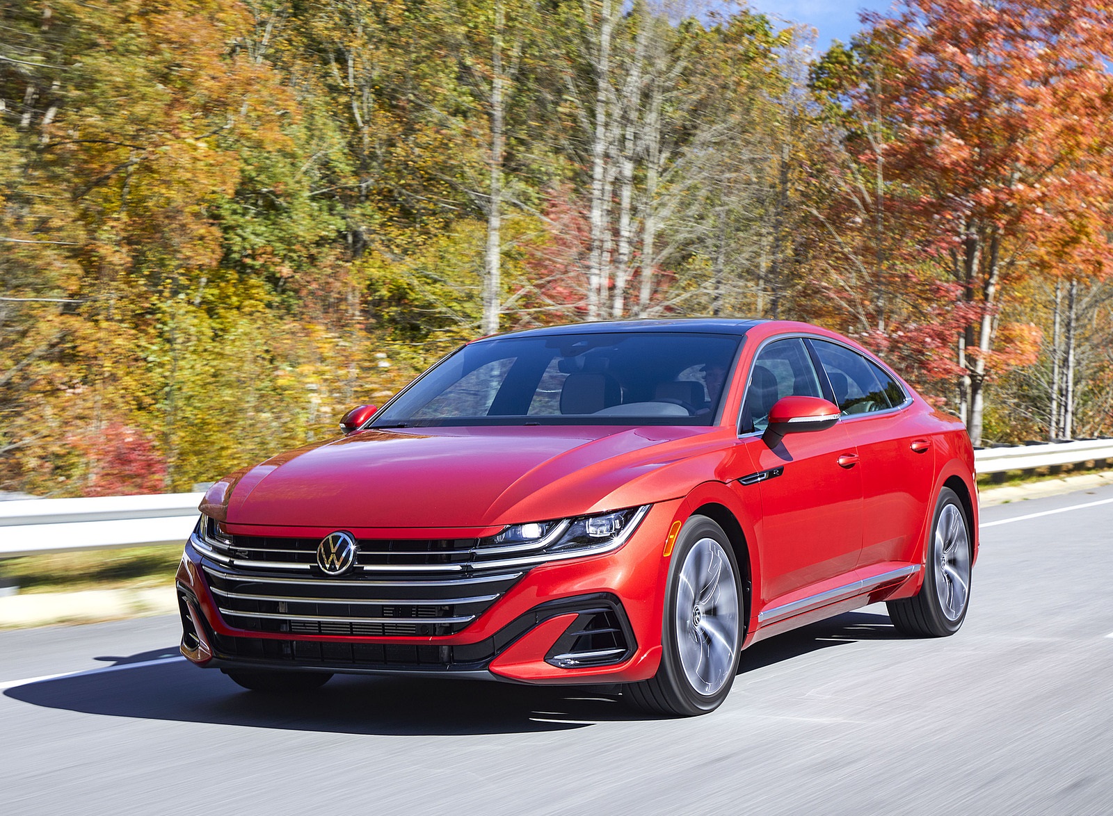 2021 Volkswagen Arteon (US-Spec) Front Three-Quarter Wallpapers (1)