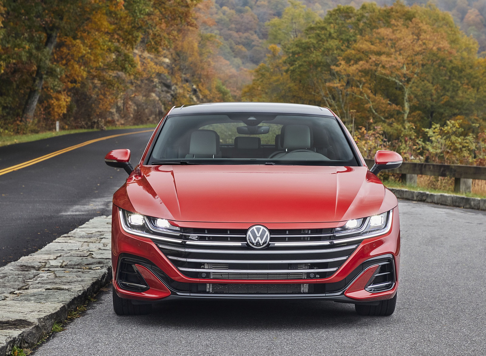 2021 Volkswagen Arteon (US-Spec) Front Wallpapers (13)
