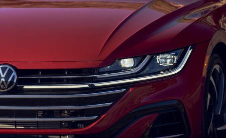 2021 Volkswagen Arteon (US-Spec) Headlight Wallpapers 450x275 (41)