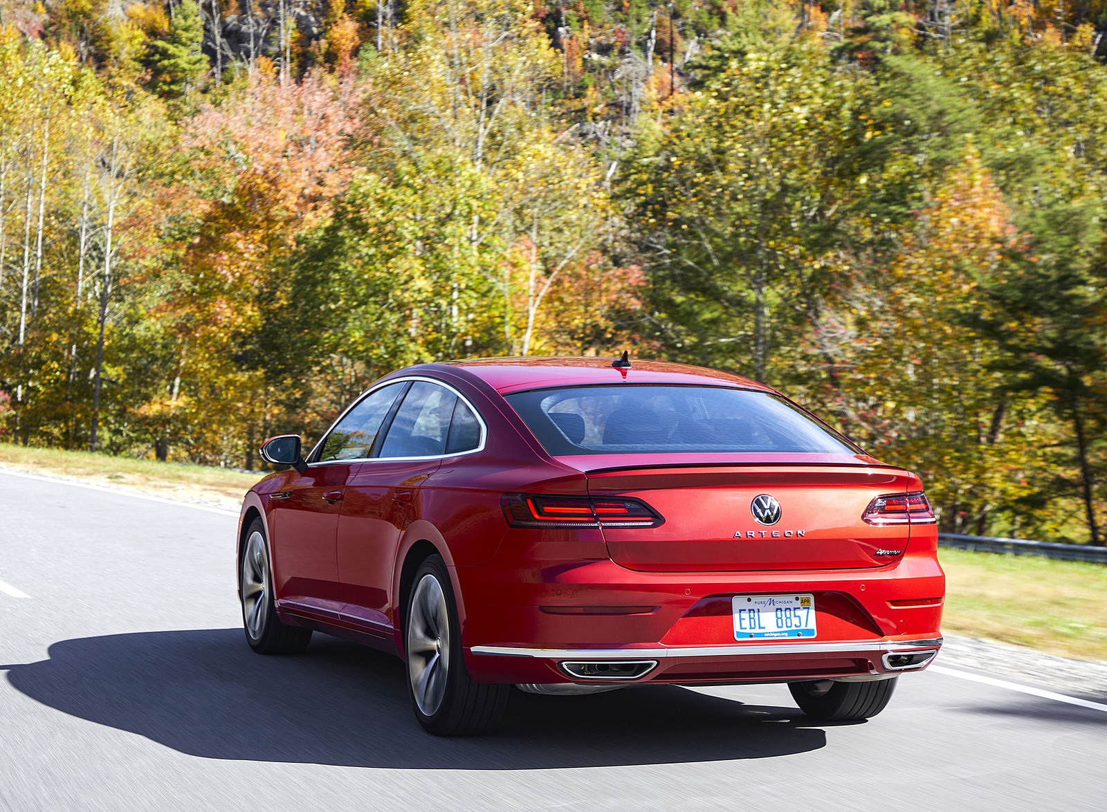 2021 Volkswagen Arteon (US-Spec) Rear Three-Quarter Wallpapers (6)