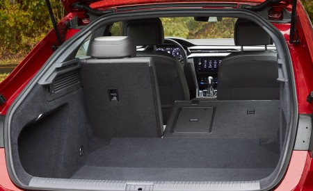 2021 Volkswagen Arteon (US-Spec) Trunk Wallpapers 450x275 (20)