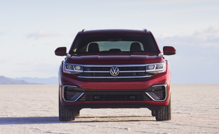 2021 Volkswagen Atlas Cross Sport Front Wallpapers 450x275 (12)