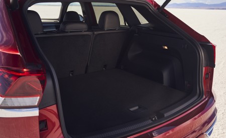 2021 Volkswagen Atlas Cross Sport Trunk Wallpapers 450x275 (36)