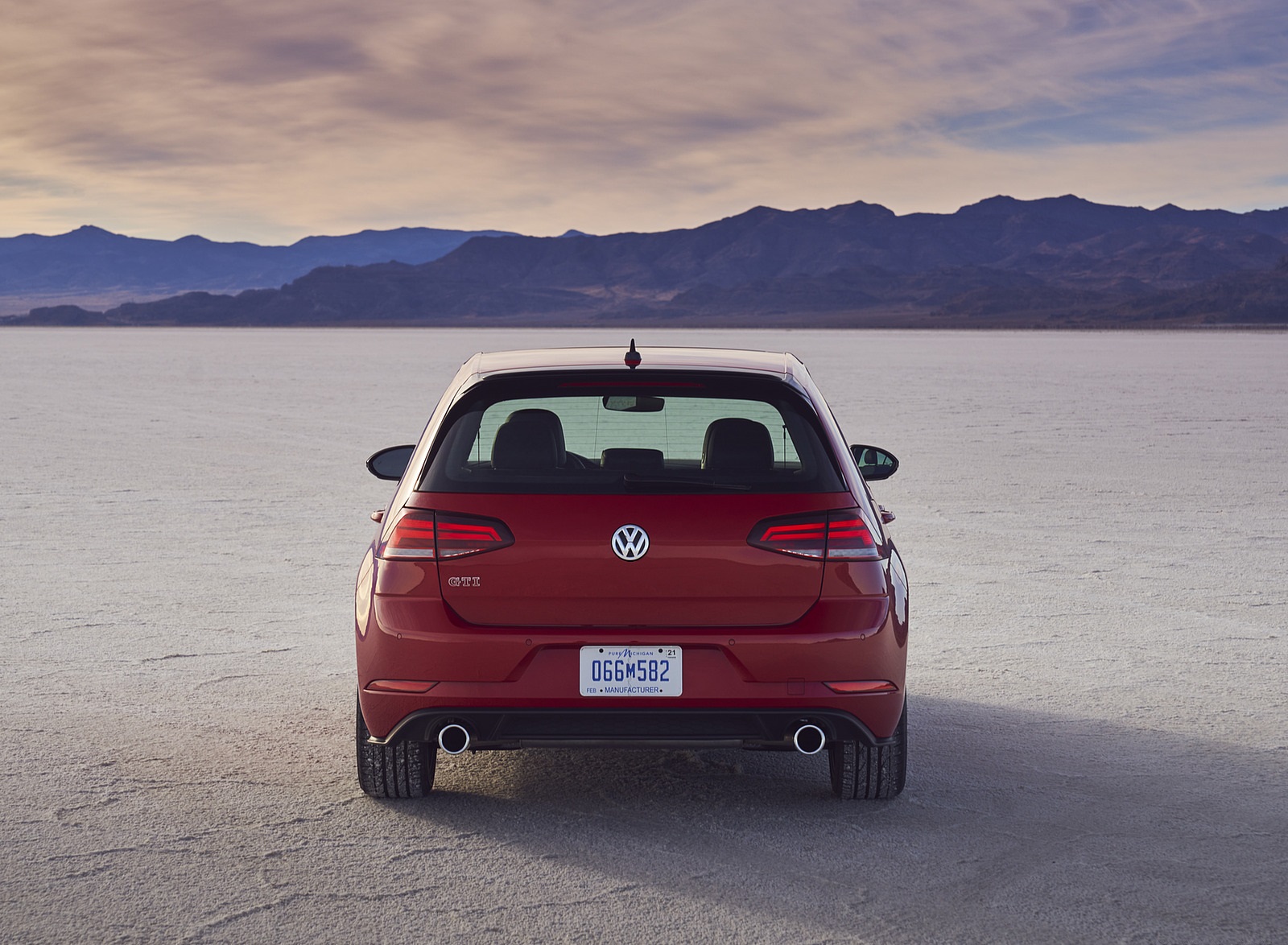 2021 Volkswagen Golf GTI (US-Spec) Rear Wallpapers (14)