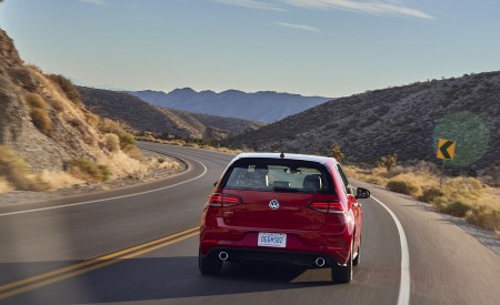 2021 Volkswagen Golf GTI (US-Spec) Rear Wallpapers 450x275 (7)