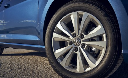 2021 Volkswagen Golf (US-Spec) Tail Light Wallpapers 450x275 (18)