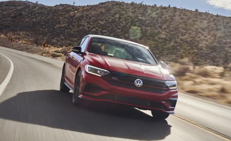 2021 Volkswagen Jetta GLI (US-Spec) Front Wallpapers 450x275 (4)