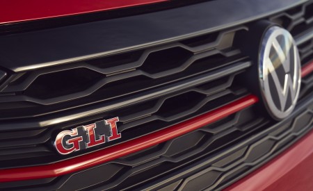 2021 Volkswagen Jetta GLI (US-Spec) Grill Wallpapers 450x275 (20)