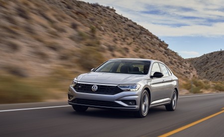 2021 Volkswagen Jetta (US-Spec) Front Wallpapers 450x275 (4)