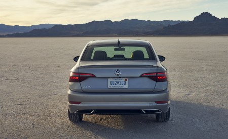 2021 Volkswagen Jetta (US-Spec) Rear Wallpapers 450x275 (13)