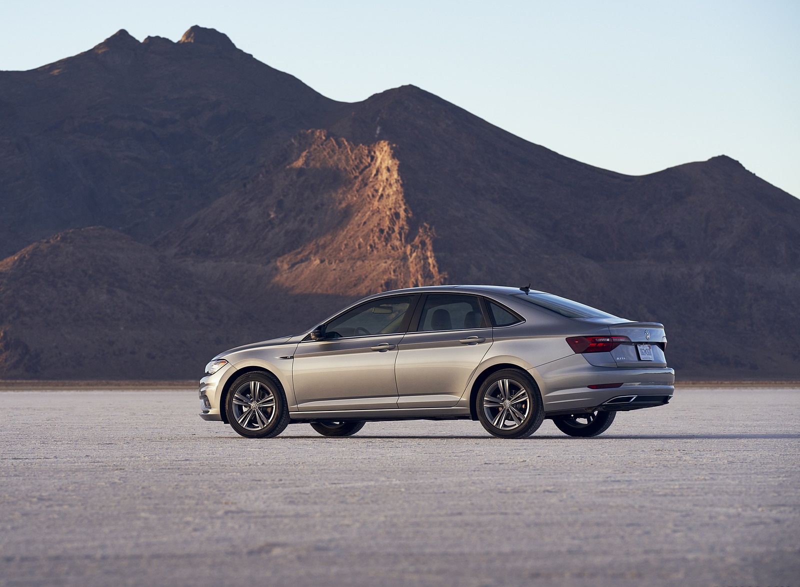 2021 Volkswagen Jetta (US-Spec) Side Wallpapers (14)