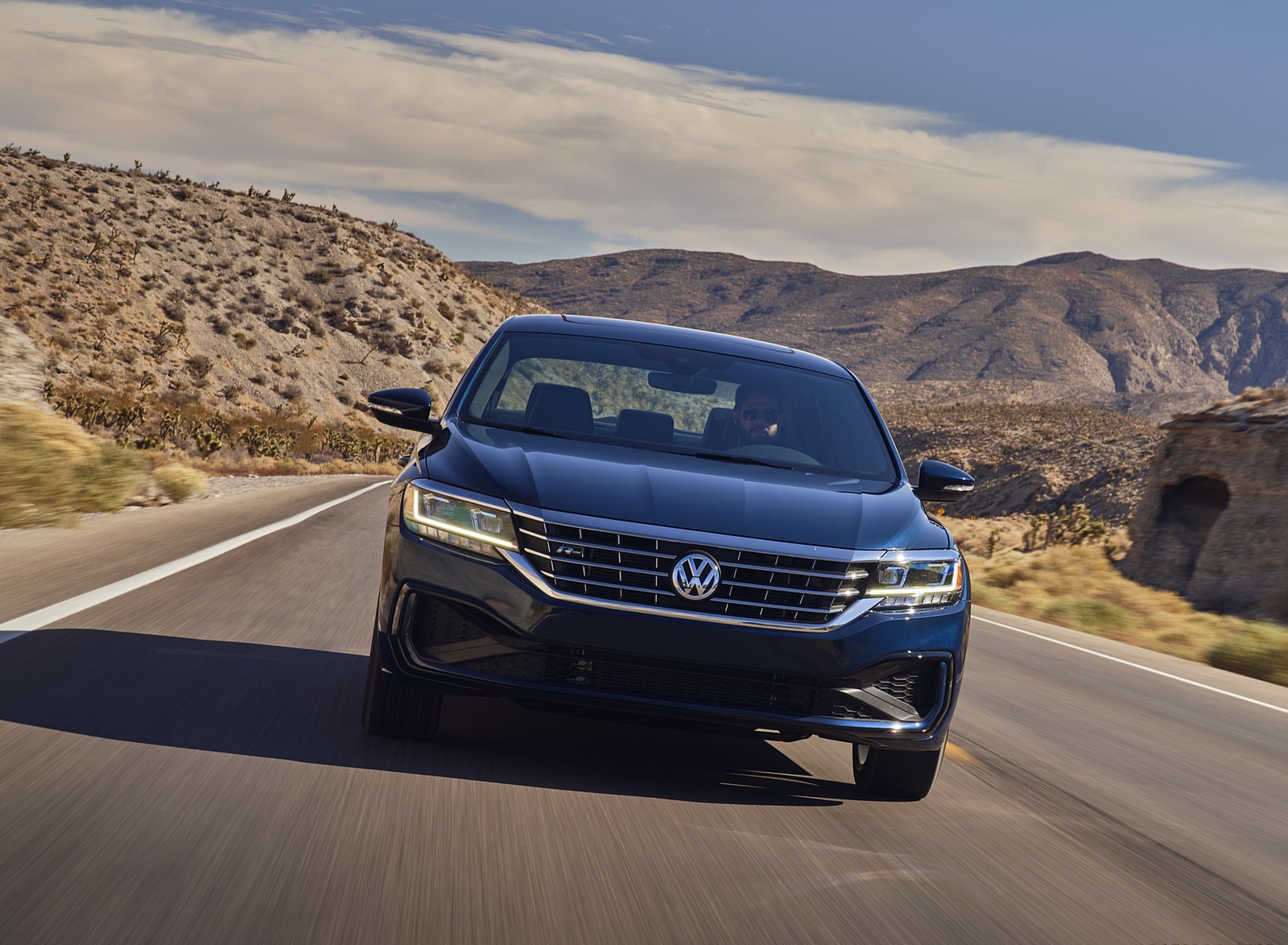 2021 Volkswagen Passat (US-Spec) Front Wallpapers (4)