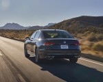 2021 Volkswagen Passat (US-Spec) Rear Wallpapers 150x120 (7)