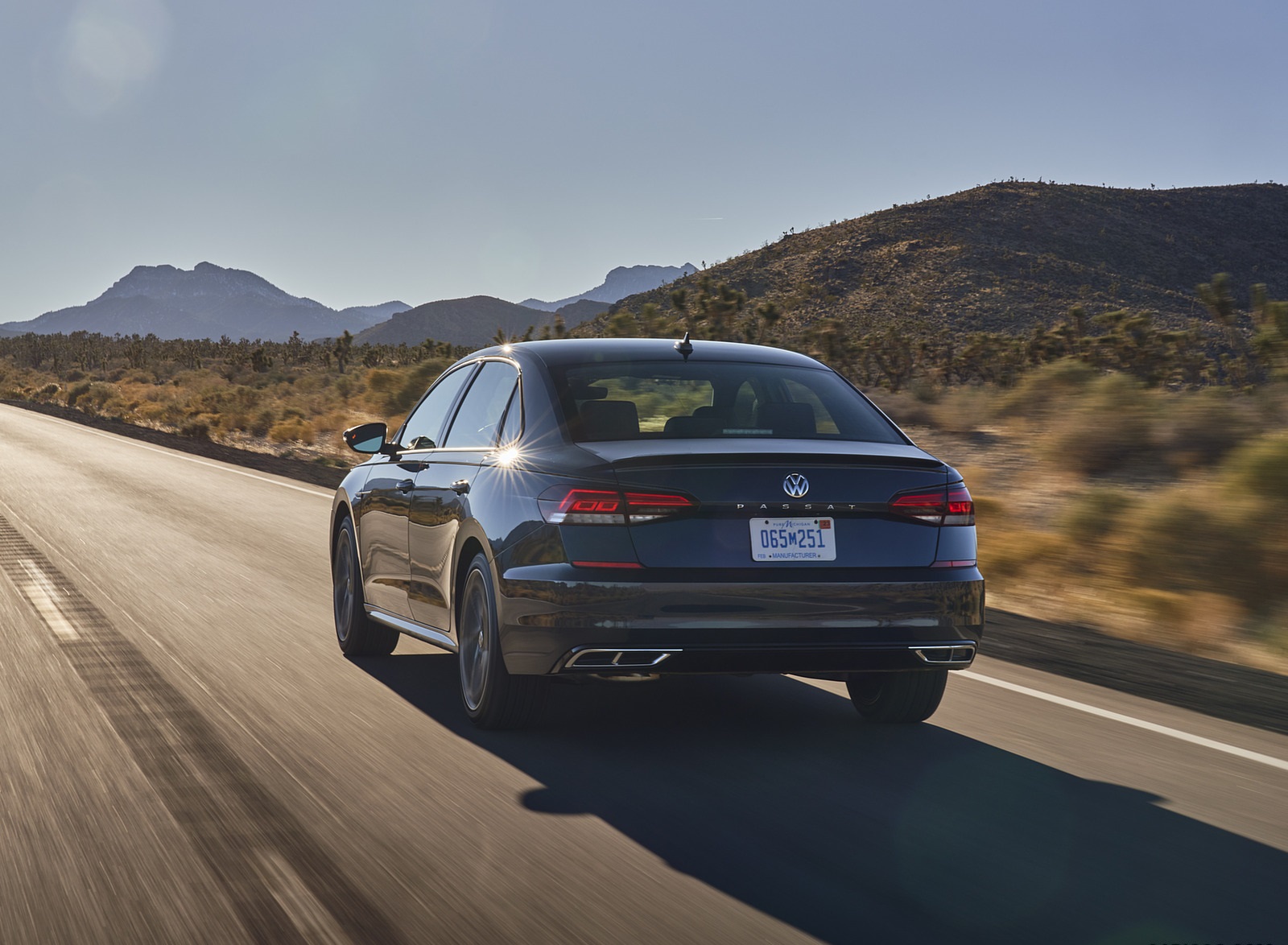 2021 Volkswagen Passat (US-Spec) Rear Wallpapers (7)
